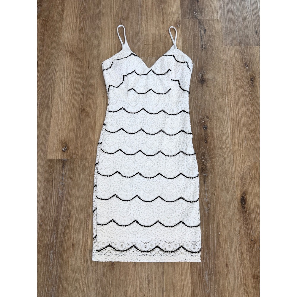 Lace Bodycon Dress Womens‎ L White Black Scalloped Trim V-Neck Midi Coquette